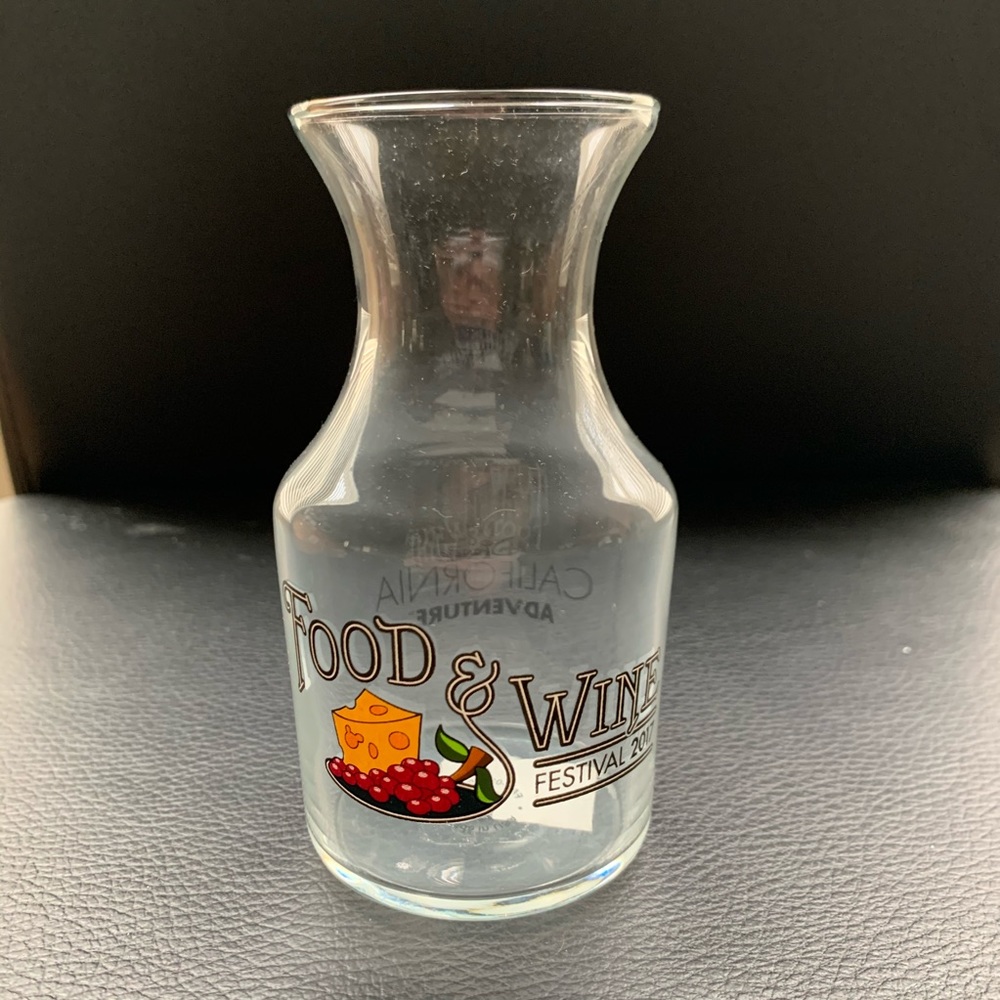 Disneyland Food & Wine Festival Carafe NWT